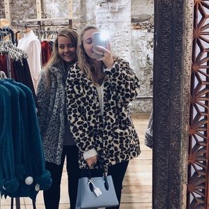 Meet your Posher, Lizzie